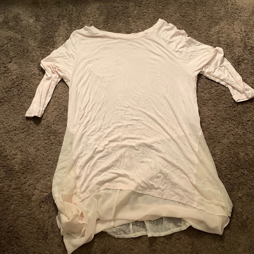 Logo long sleeve off white tshirt with lace on back x- large from qvc